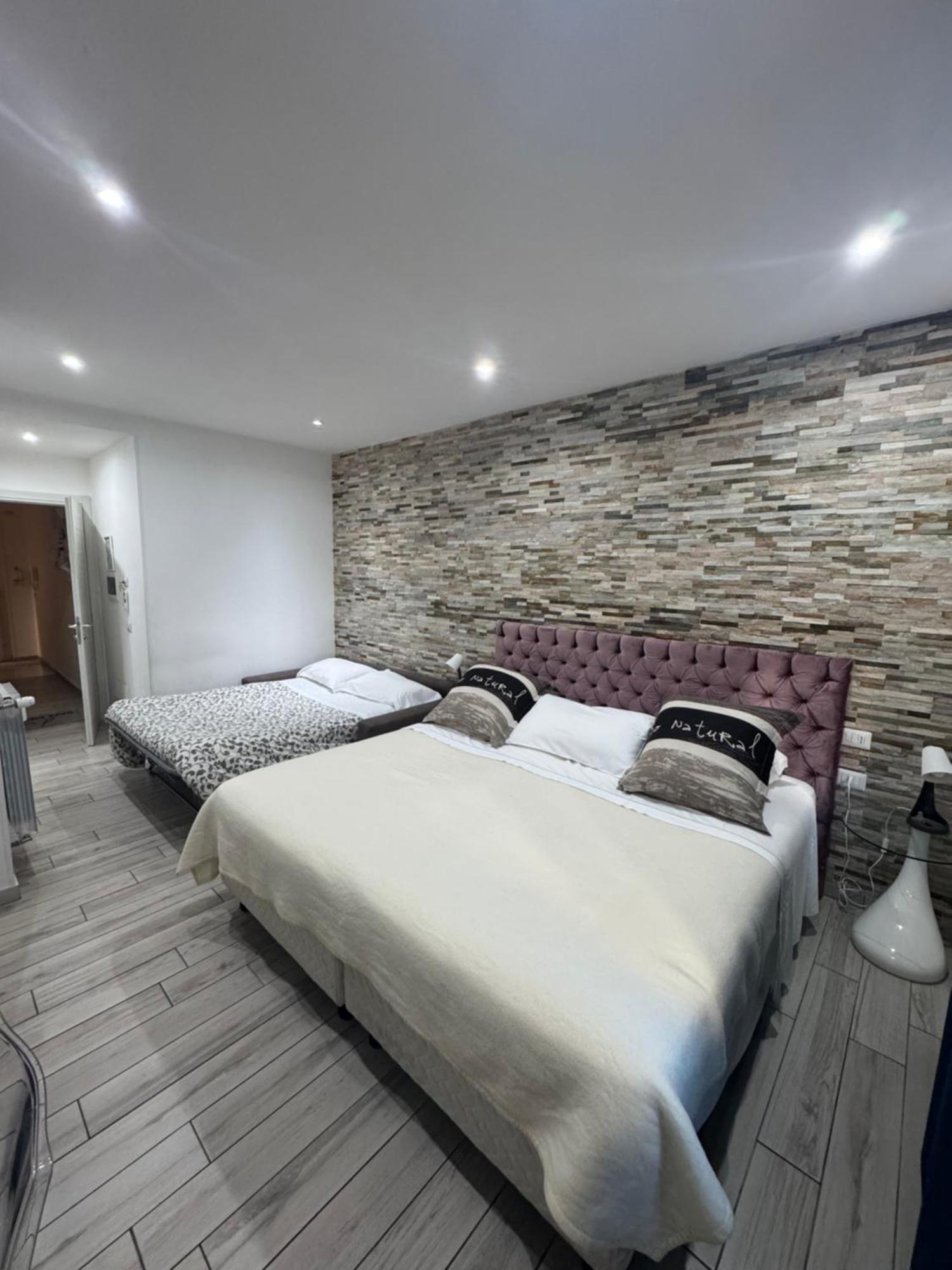 רומא San Pietro Dreaming Rooms מראה חיצוני תמונה